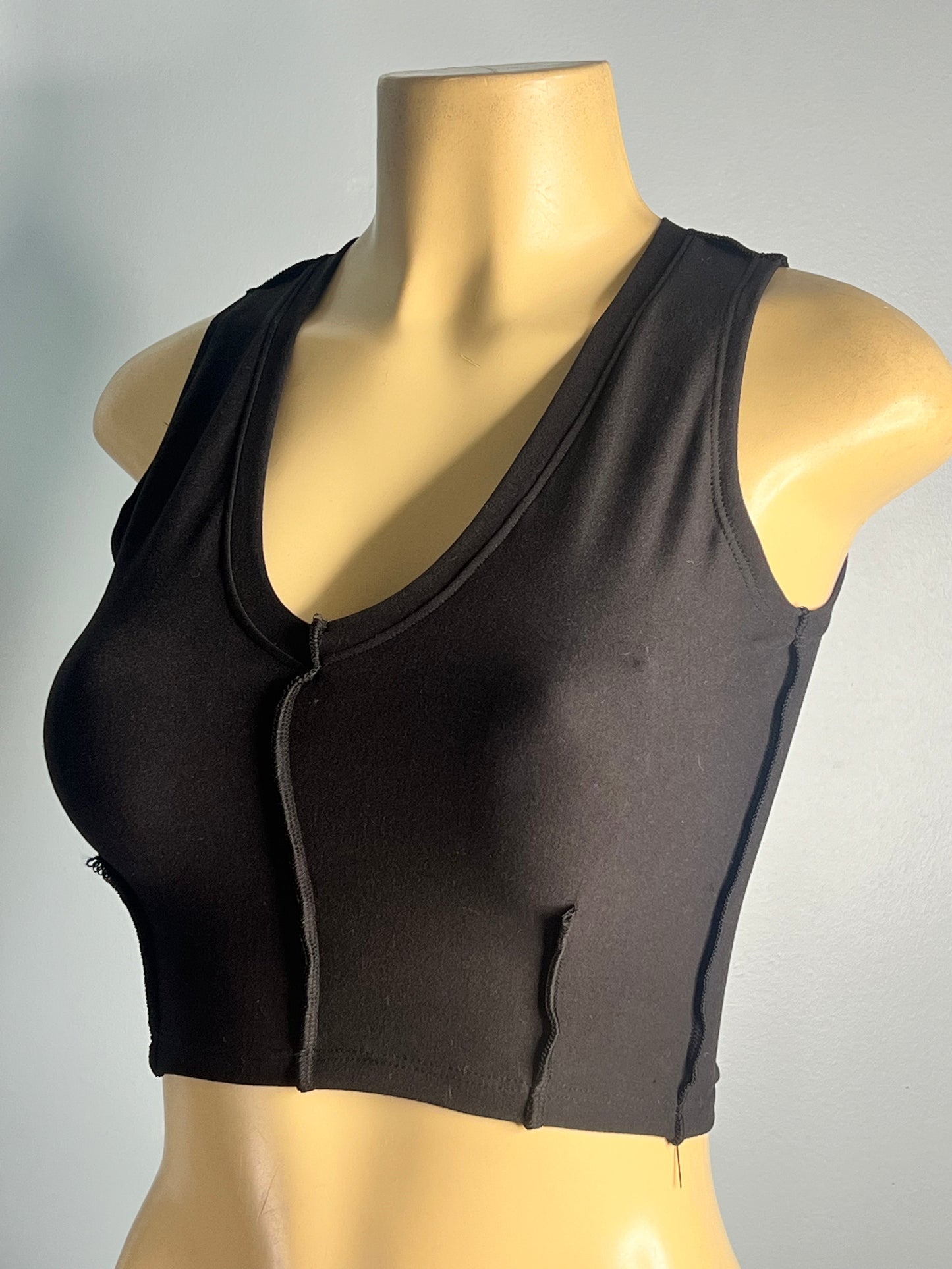 Ragstitch V-Neck Crop Top