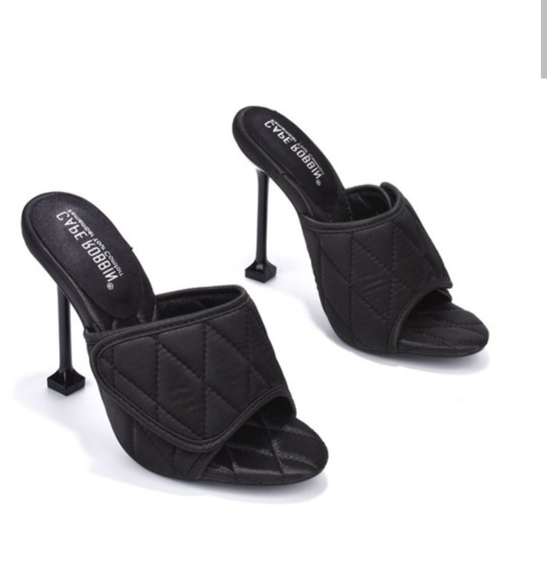 High Heel Diamond Stitch Slide