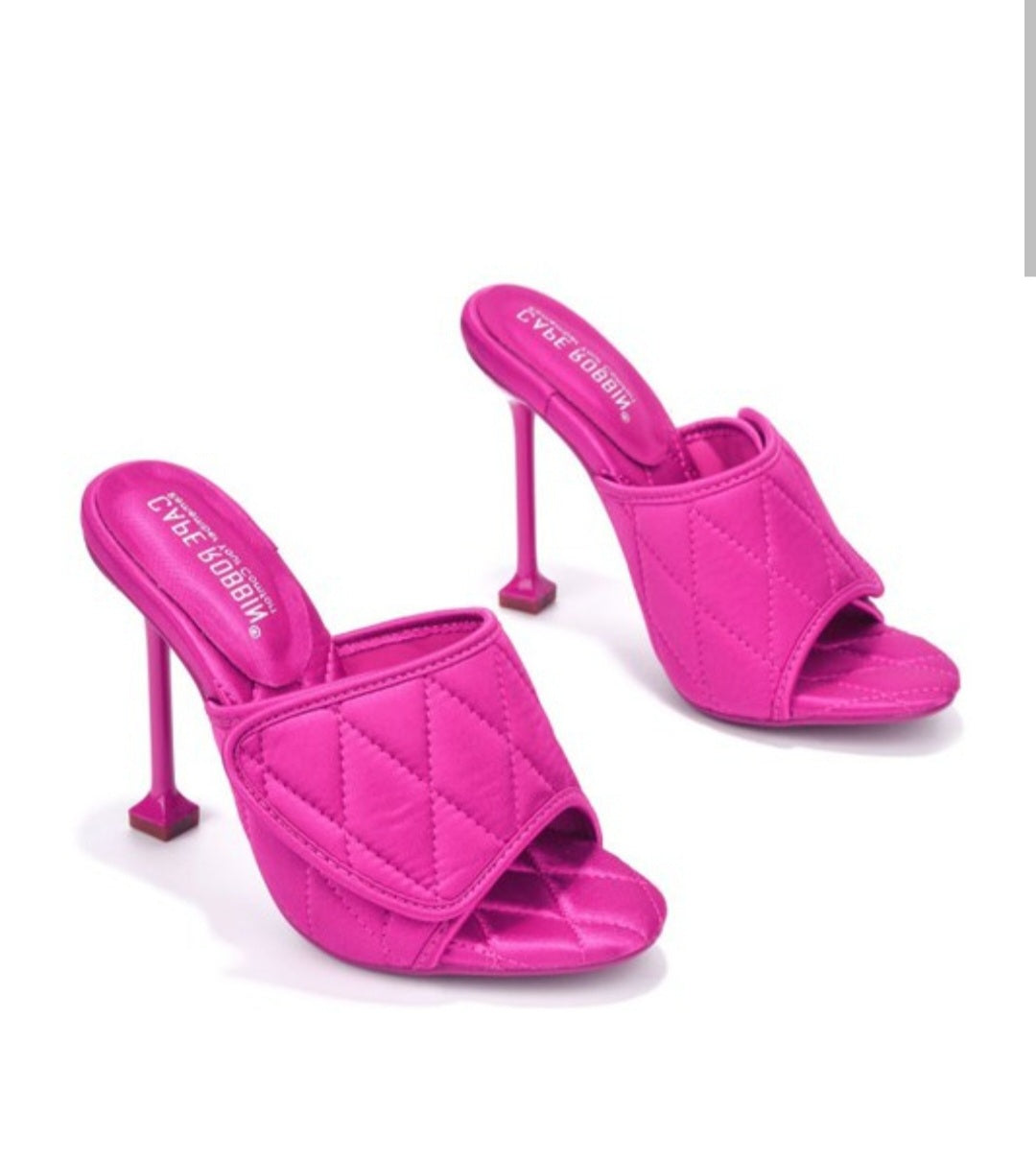 High Heel Diamond Stitch Slide