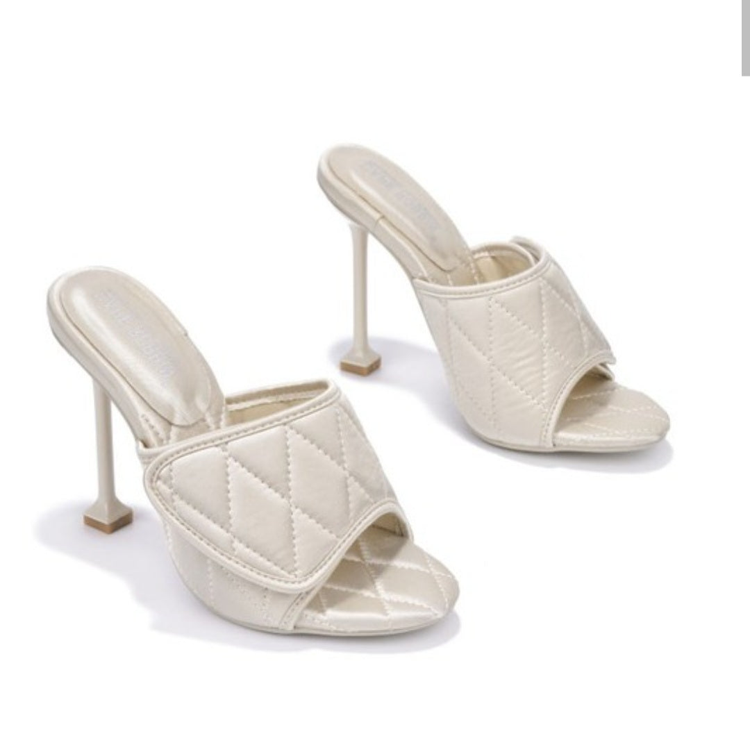 High Heel Diamond Stitch Slide